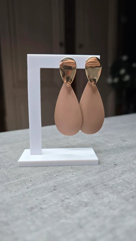 Boucles d'oreilles chic - doré beige mate - pendante longue légère