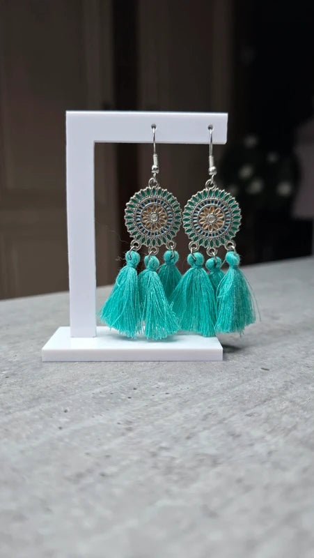 boucles d'oreilles - neuf - mandala pompons strass - rose jaune argenté - style amérindien légère pendante