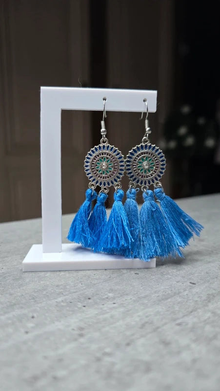 boucles d'oreilles - neuf - mandala pompons strass - rose jaune argenté - style amérindien légère pendante