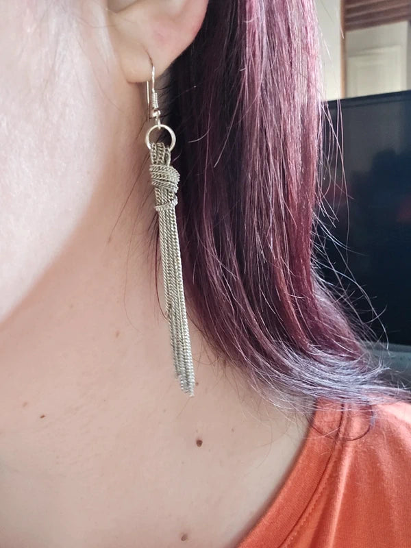 boucles d'oreilles casual - noeud en chaine - argenté - pendante légère