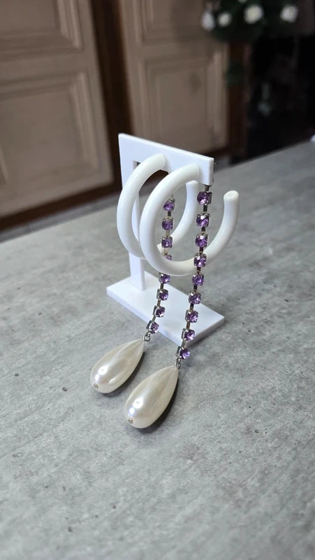 boucle d'oreilles - créole blanche - pendant strass violet effet perle de culture blanc nacré - légère