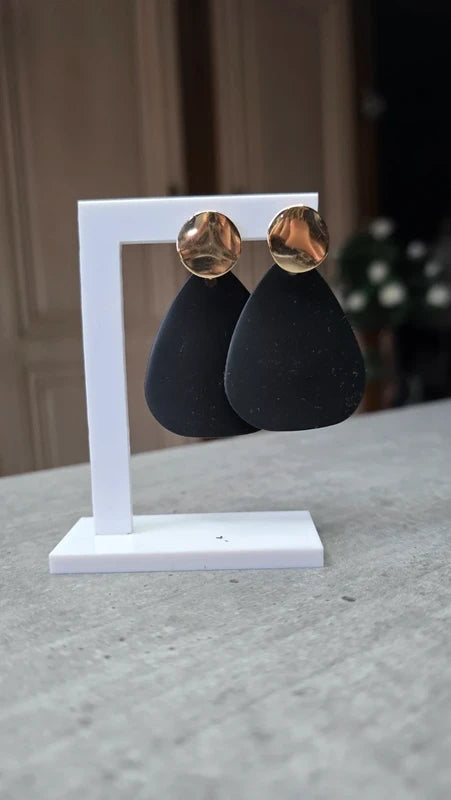Boucles d'oreilles neuf - triangulaires doré noir / beige mate - pendante longue légère