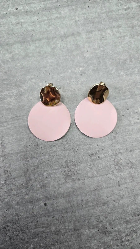 Boucles d'oreilles neuf - ronde rose pastel mate doré - pendante longue légère