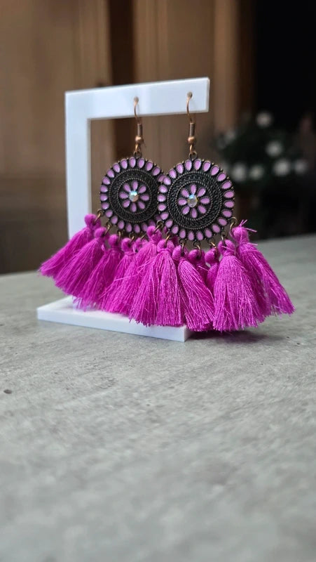 boucles d'oreilles - neuf - mandala pompons strass - jaune violet corail - style amérindien légère pendante