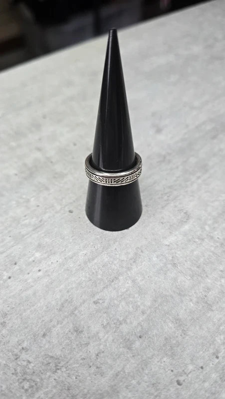 Bague anneau neuf - acier inoxydable - argenté - taille 19 mm - homme ou femme