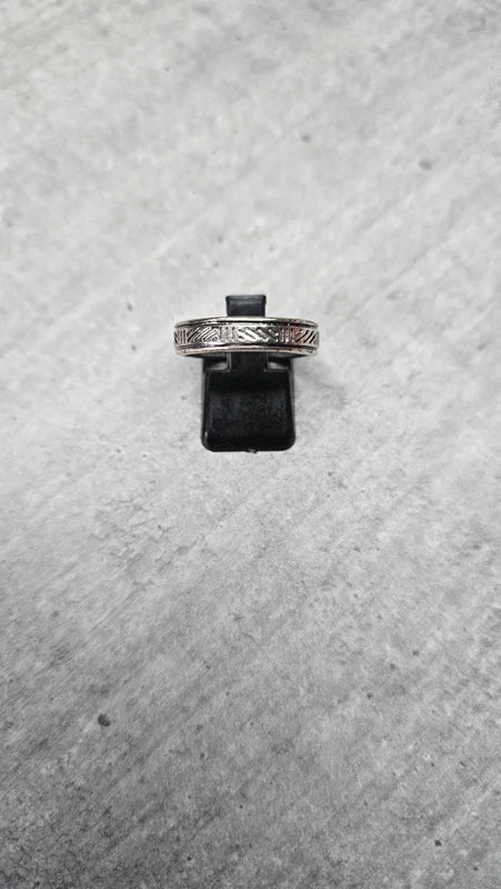 Bague anneau neuf - acier inoxydable - argenté - taille 19 mm - homme ou femme