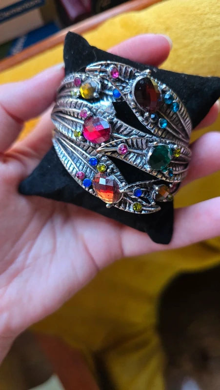 bracelet manchette vintage - exceptionnel - laiton argent vieilli - pierre strass multicolore strass - neuf