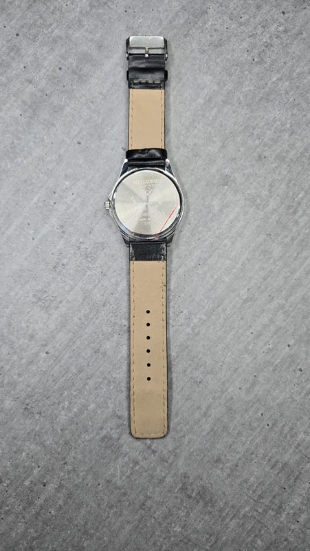 Montre vintage - femme - noir simili cuir - cadran strass argenté motif paillettes - élégant chic