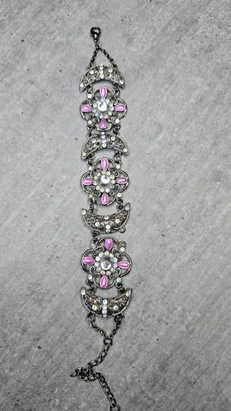 Bracelet manchette vintage chic - fleurs lune strass perles argent vieilli - ajustable - rose blanc - élégant