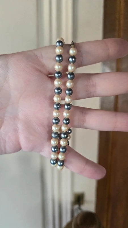 collier vintage - effet perles de culture blanche et gris nacré - chic élégant