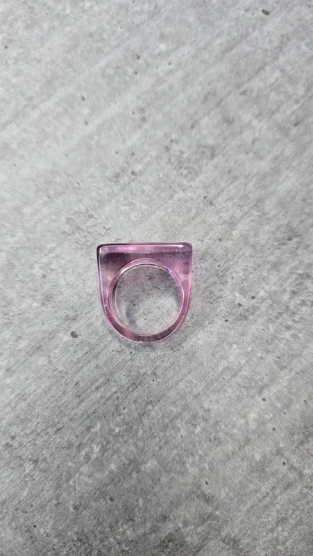 bague vintage - neuf - large bombée - carré - pop art rétro années 90 2000 - rose ou vert craquelé translucide