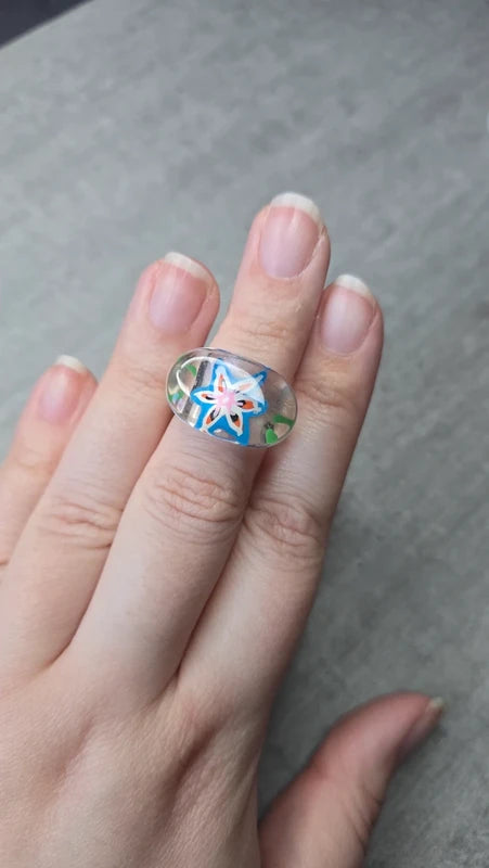 bague vintage - neuf - large bombée - pop art rétro années 90 2000 - motifs fleur colorée translucide