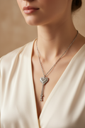 collier vintage - neuf - chaine argenté - pendentif double coeur brillants strass pampilles