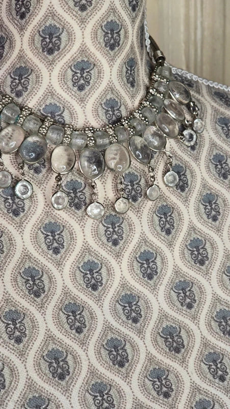 collier plastron vintage - neuf - argenté - pierres perles effet marbré opaque pampilles transparent - chic