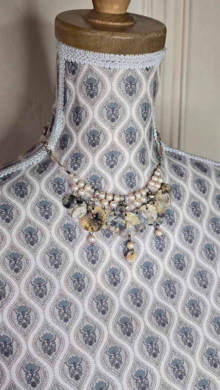 collier vintage - neuf - réversible - nacre véritable - perles blanc beige brun doré rose - luxe chic élégant