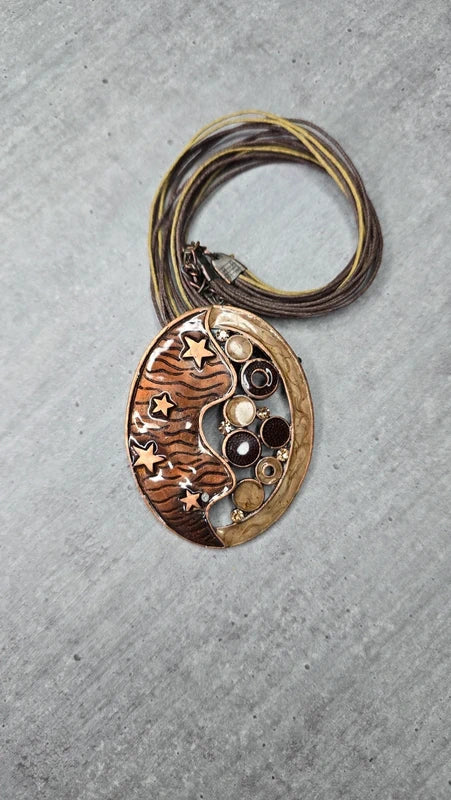 collier vintage - neuf - marron vert kaki - pendentif nacré étoiles pierres strass chocolat - chic