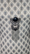 collier sautoir - neuf - chaine argenté - pendentif pierre noir effet onyx - texturé gravé travaillé - chic