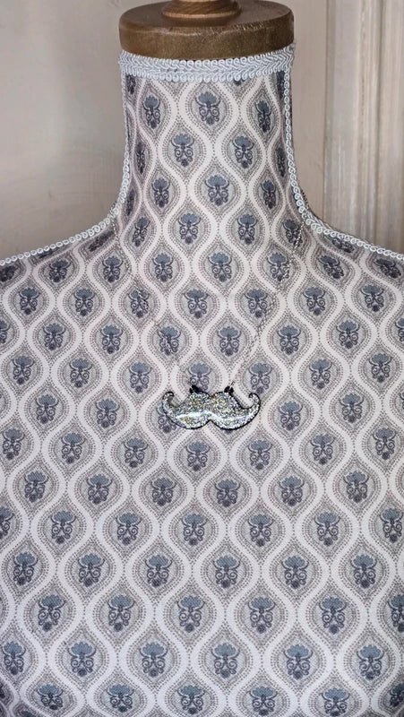 collier vintage - pendentif moustache - paillette argenté holographique - original mixte adulte ado enfant