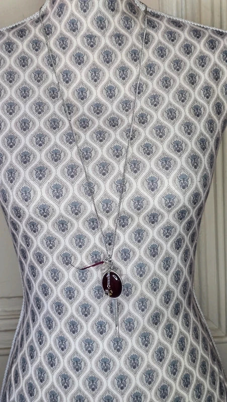 collier sautoir - chaine argenté - pendentif breloque charms perle cabochon pierre rouge bordeaux rose pampille - chic