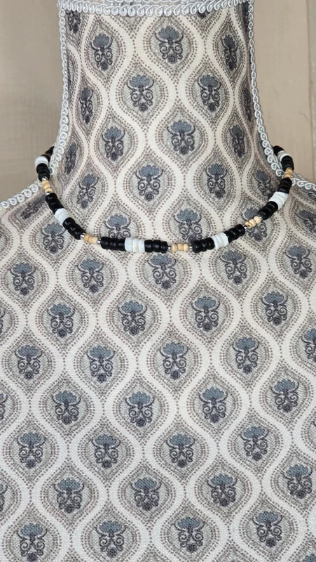 collier vintage - neuf - pierre effet naturelle - perle bois noir blanc beige argenté - style 90' mixte