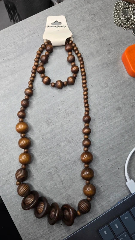 Lot collier + bracelet vintage - bois marron - perles sculpté - anneau - bohème ethnique - volume