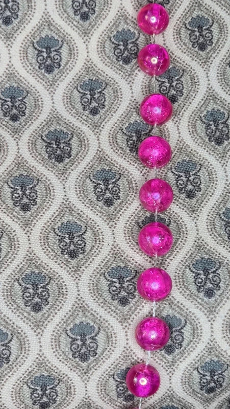 collier sautoir vintage - perles rose flashy fuchsia paillettes craquelé - pop vibes 90 2000 Y2K