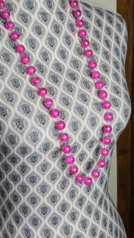 collier sautoir vintage - perles rose flashy fuchsia paillettes craquelé - pop vibes 90 2000 Y2K