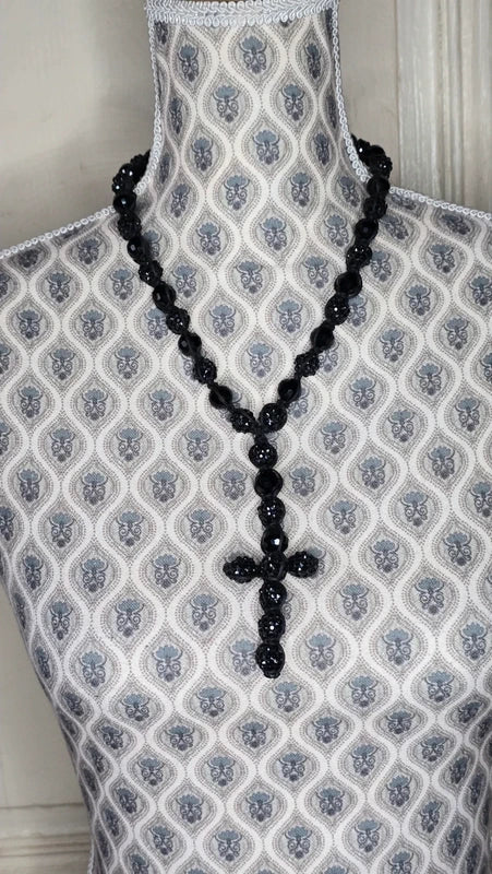 Collier vintage - neuf - pendentif croix chapelet - shamballa perles facette perles strass - ajustable - rock gothique