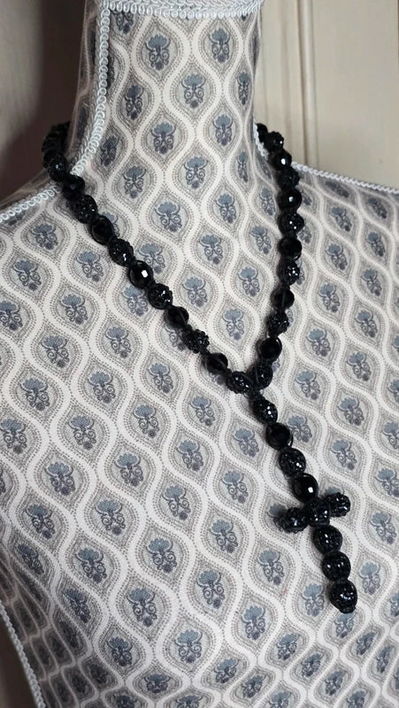 Collier vintage - neuf - pendentif croix chapelet - shamballa perles facette perles strass - ajustable - rock gothique