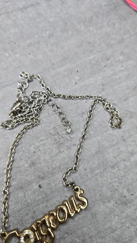 collier vintage - chaine doré argenté - pendentif gorgeous strass argenté - tendance glamour