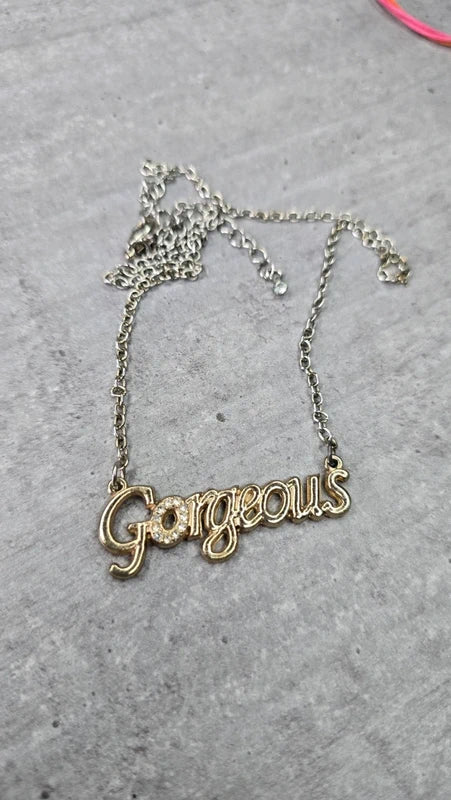 collier vintage - chaine doré argenté - pendentif gorgeous strass argenté - tendance glamour