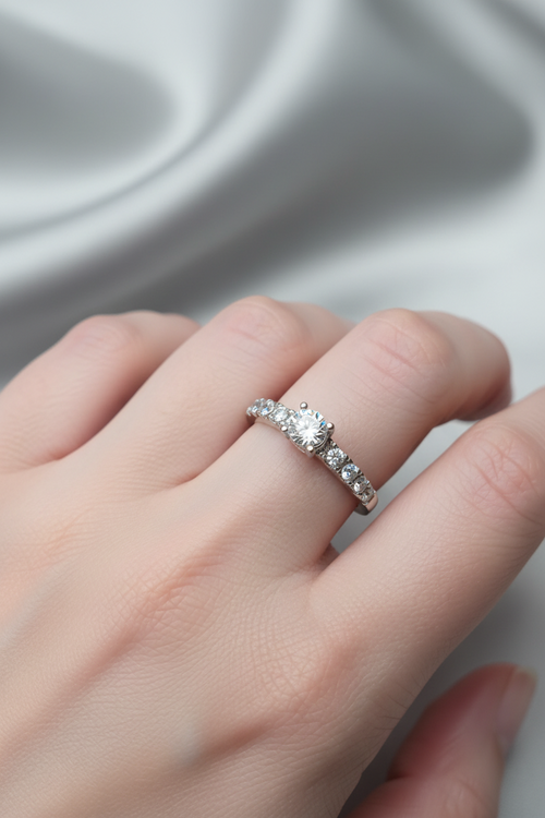 bague - neuf - solitaire style diamant strass effet alliance - taille 19 mm - chic élégant