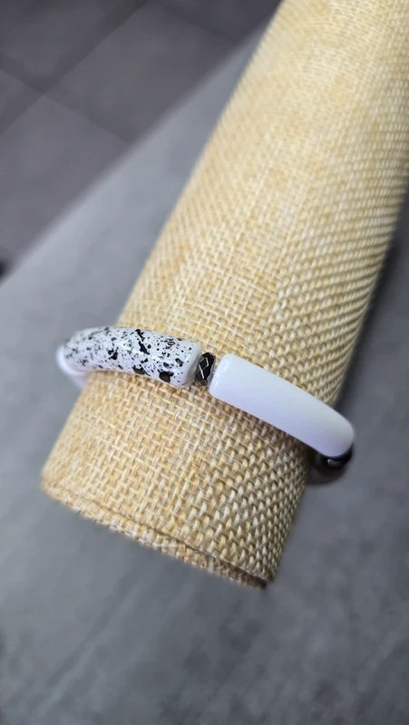 Bracelet - fait main - tube acétate noir blanc dalmatien - pierre naturelle hématite - extensible tendance