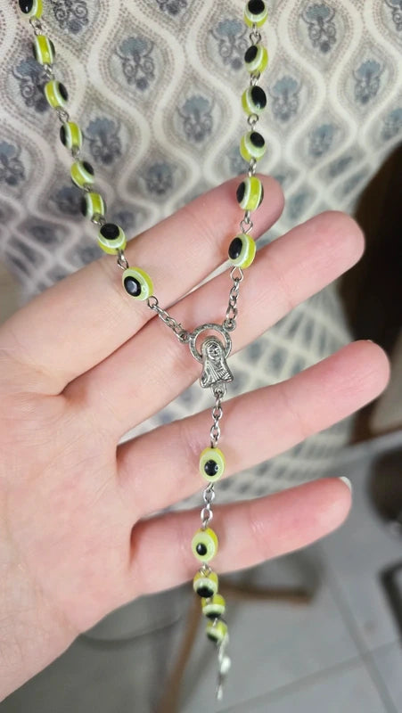 Collier sautoir chapelet - perles marron ou vert - effet oeil - médaillon religieux croix christ vierge marie