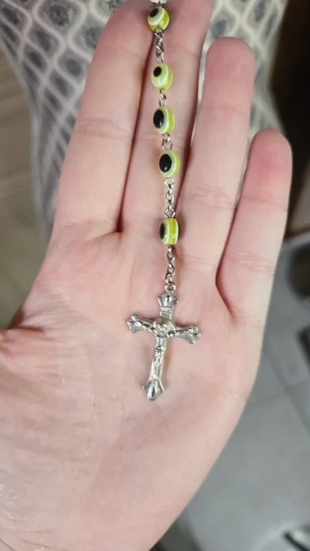 Collier sautoir chapelet - perles marron ou vert - effet oeil - médaillon religieux croix christ vierge marie