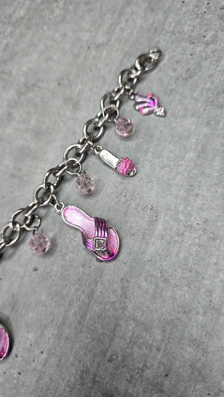 bracelet vintage - neuf - chaine maillon argenté - pendentif charms breloque roses sandale tong chaussures - perles - esprit Y2K
