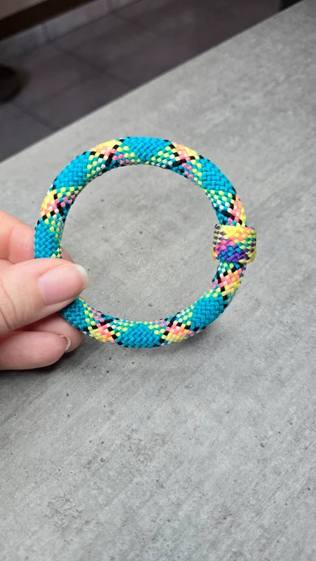 bracelet vintage - neuf - années 80 - rétro - corde tressé - multicolore bleu turquoise jaune rose noir blanc