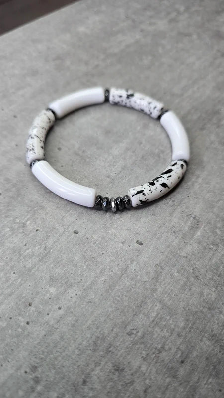 Bracelet - fait main - tube acétate noir blanc dalmatien - pierre naturelle hématite - extensible tendance