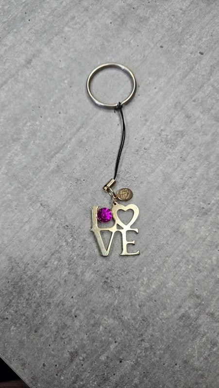 Porte clé cordon vintage - LOVE - doré strass rose fuchsia brillant coeur - bijou de sac ou téléphone - années 2000