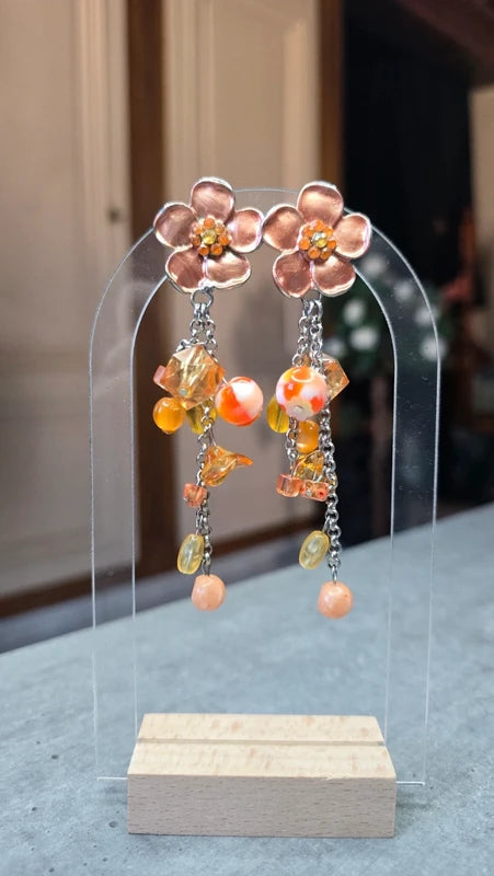 boucle d'oreilles vintage - à clips - neuf - fleurs orange - strass perles facette pierre pampilles - pendante légère