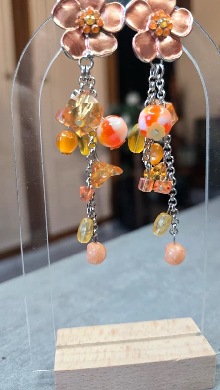 boucle d'oreilles vintage - à clips - neuf - fleurs orange - strass perles facette pierre pampilles - pendante légère