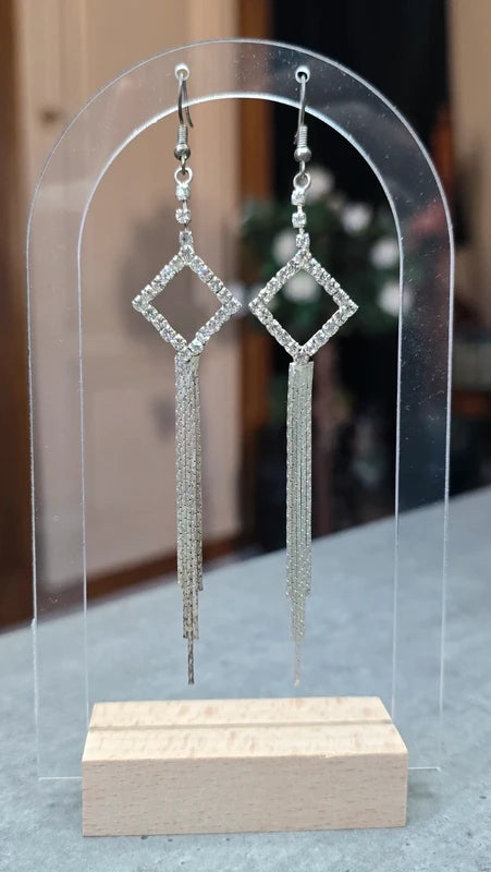 boucles d'oreilles vintage - neuf - strass argenté - longue pendante - élégante chic - légère - chaine fine