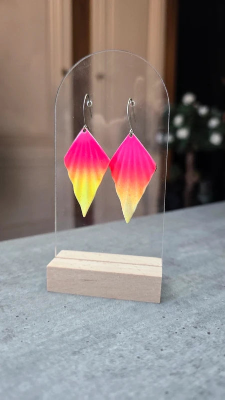 boucles d'oreilles vintage - dégradé rose et jaune fluo - effet relief - pendante légère original fun
