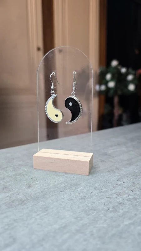 boucles d'oreilles vintage Y2K années 2000 - neuf - yin yang noir blanc strass - symbolique tendance légères