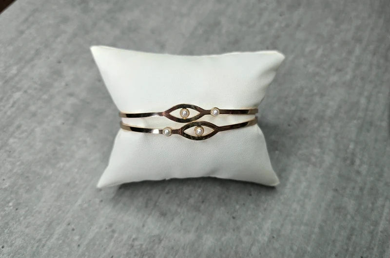 bracelet jonc - neuf - doré - ajouré - perles blanches nacrée - ajustable - chic élégant - acier inoxydable