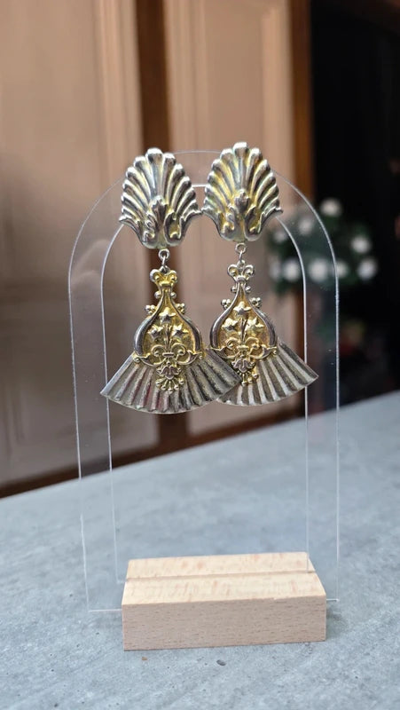 boucles d'oreilles vintage années 80 - baroque - doré argenté - relief - travaillé - ancien antique - légère pendante