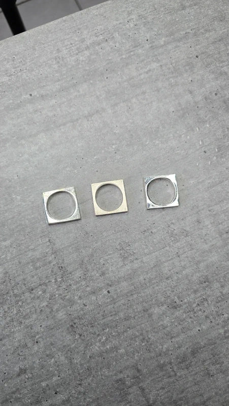 lot 3 bagues - géométriques carrées - argenté beige brillant mat - moderne - 19 mm
