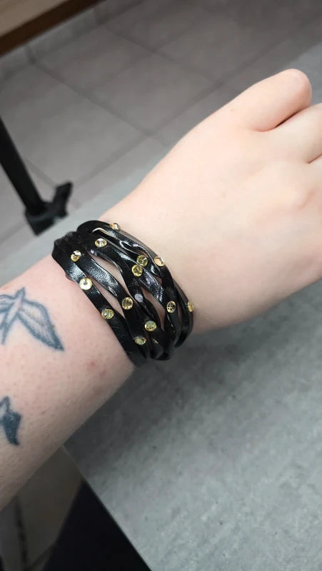 bracelet manchette vintage - multi rang noir - simili cuir - pierre strass doré - ajustable
