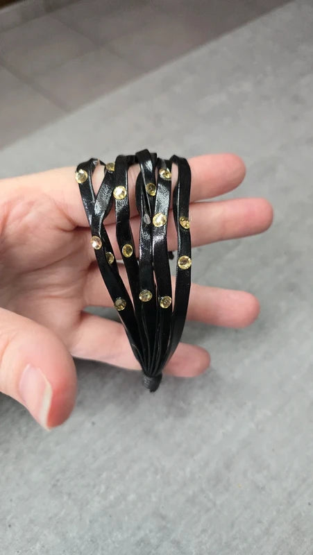 bracelet manchette vintage - multi rang noir - simili cuir - pierre strass doré - ajustable
