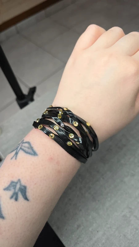 bracelet manchette vintage - multi rang noir - simili cuir - pierre strass doré - ajustable